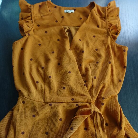 Lily White Tops - Lily White Blouse